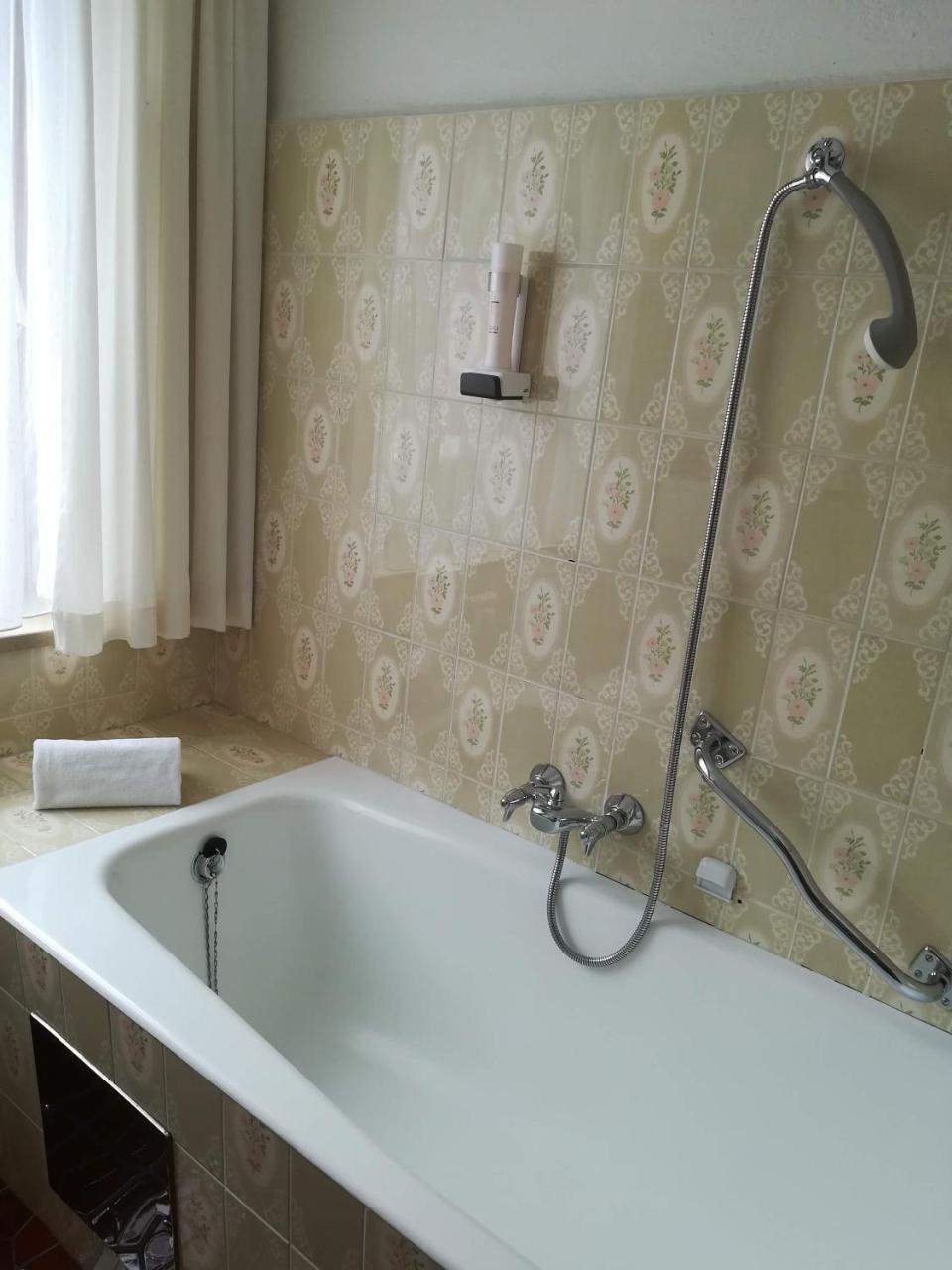 Haus Kristall Бах Екстер'єр фото